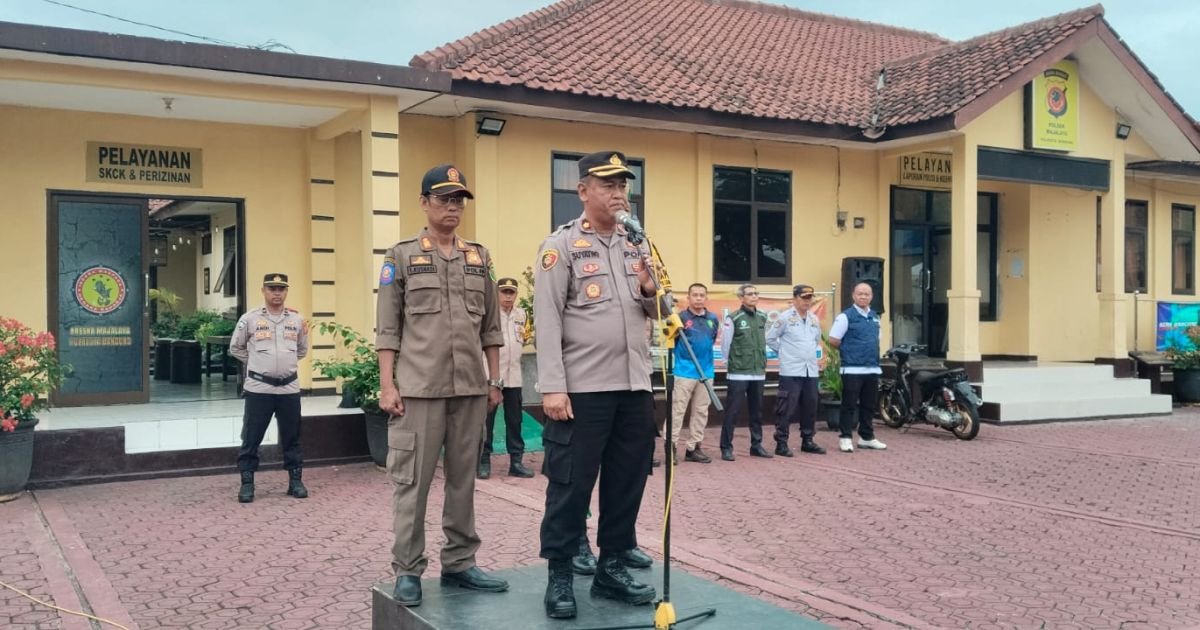 Polsek Majalaya Ajak Warga Rayakan Tahun Baru dengan Tertib dan Aman
