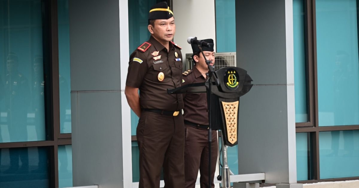 Wakajati Jabar Pimpin Apel Gabungan Awal Tahun, Tegaskan Komitmen Integritas dan Kinerja