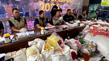 Polda Jabar Bongkar Pabrik Mi Berformalin Garut dan Tragedi Priangan Timur