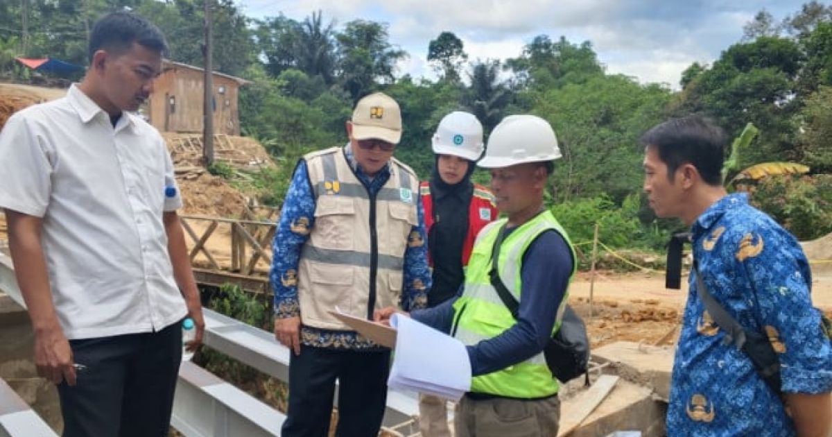 LSM PPUK Tegaskan Pemerintah Harus Bertindak Jalan Kecamatan Nanggung; Kepala UPT Jalan dan Jembatan Cigudeg Jadi Sorotan!