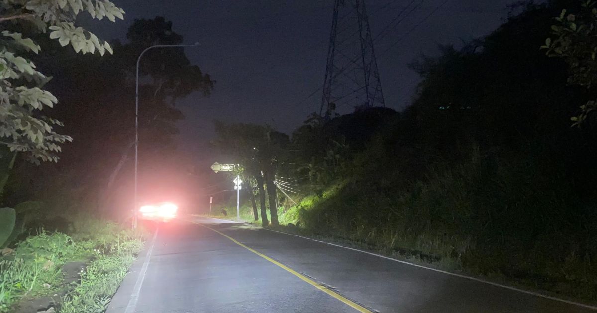 Bogor Barat: Ruas Jalan Raya Nasional Jasinga–Lewisadeng Gelap Mencekam Minimnya Penerangan Lampu PJU