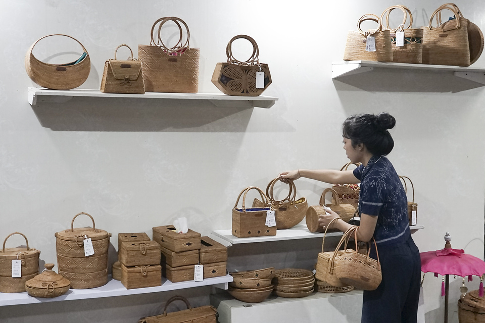 Proyeksi Optimis OJK: Kredit Usaha Kecil Diprediksi Melesat Hingga 9 Persen di Tahun 2026