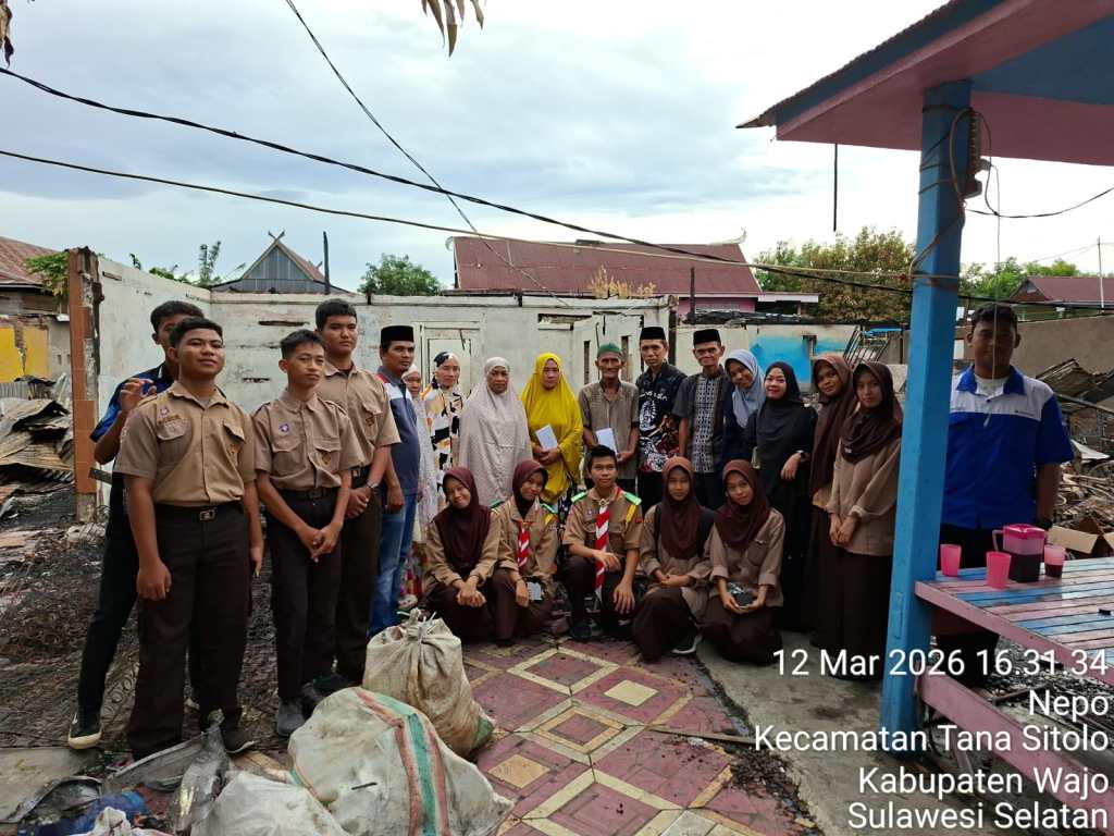 Solidaritas Pendidikan Wajo: SMKN 1 Salurkan Bantuan Tanggap Darurat untuk Korban Kebakaran di Desa Nepo