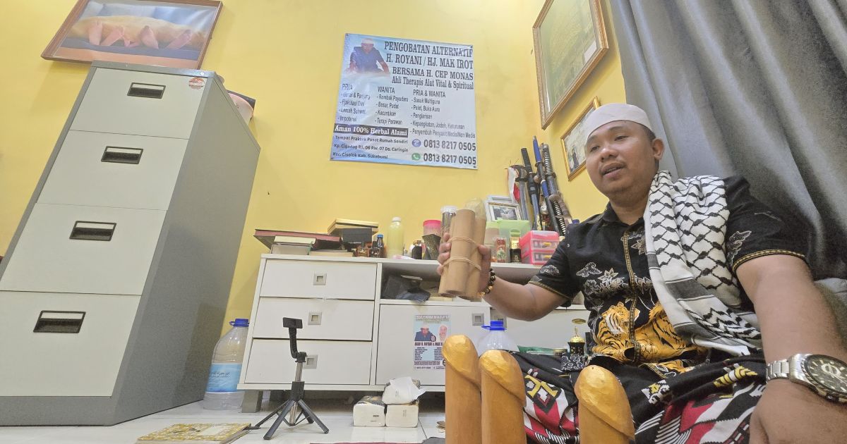 Mengenal Haji Monas, Cucu Mak Irot.